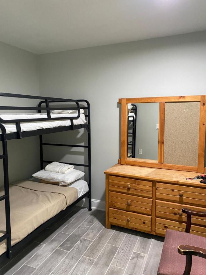 Dc International Hostel 1 Вашингтон Экстерьер фото