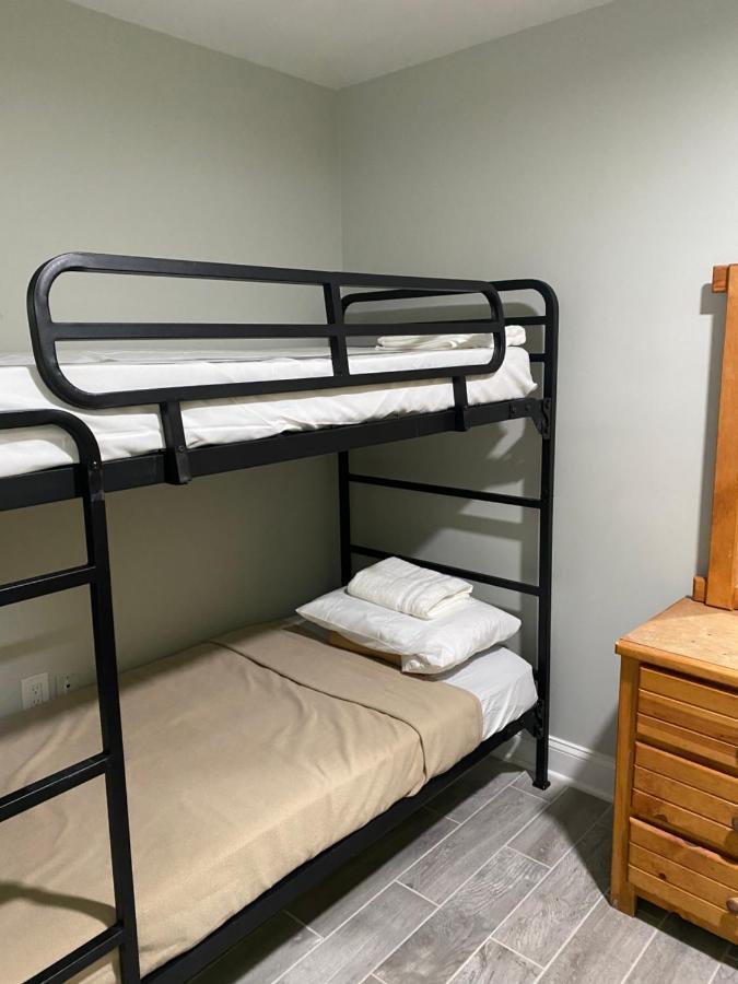 Dc International Hostel 1 Вашингтон Экстерьер фото